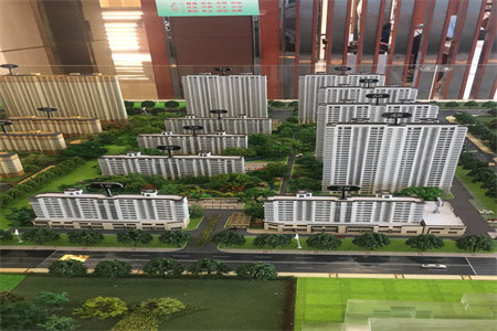 民心家园B区四楼出售，简单装修，带储藏室